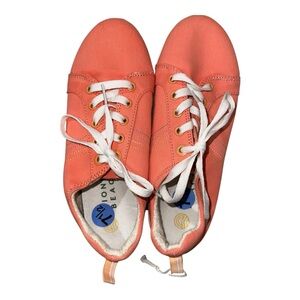 Vionic Beach Stinson Casual Women's Lace Up Sneakers Papaya Size 7.5 NWOB